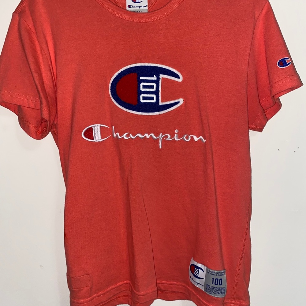 Authentic Champion T-Shirt Size small